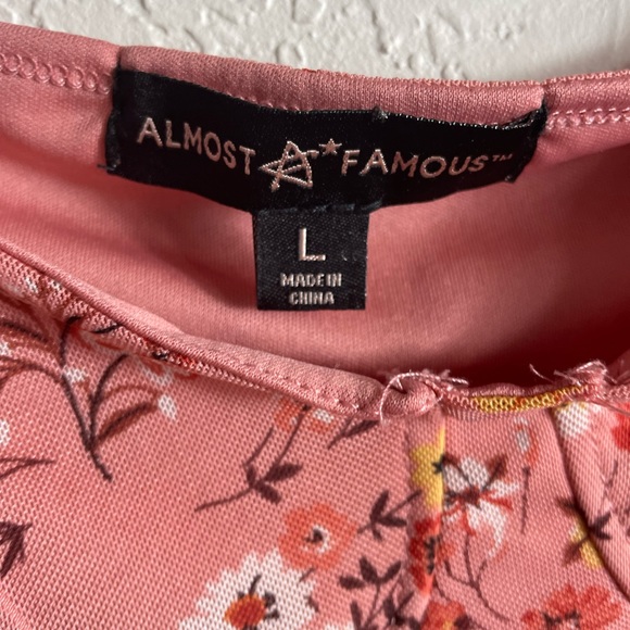 Almost Famous Floral Mesh Ruched Off The Shoulder Crop Top Sz L - Picture 4 of 4